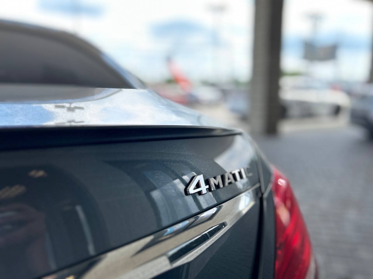 Used 2017 Mercedes-Benz E 300 4MATIC image 16