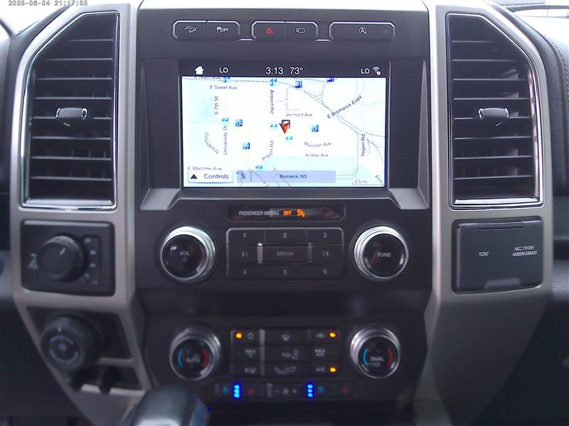 Used 2019 Ford F150 Lariat w/ Equipment Group 502A Luxury AWD/4WD image 14