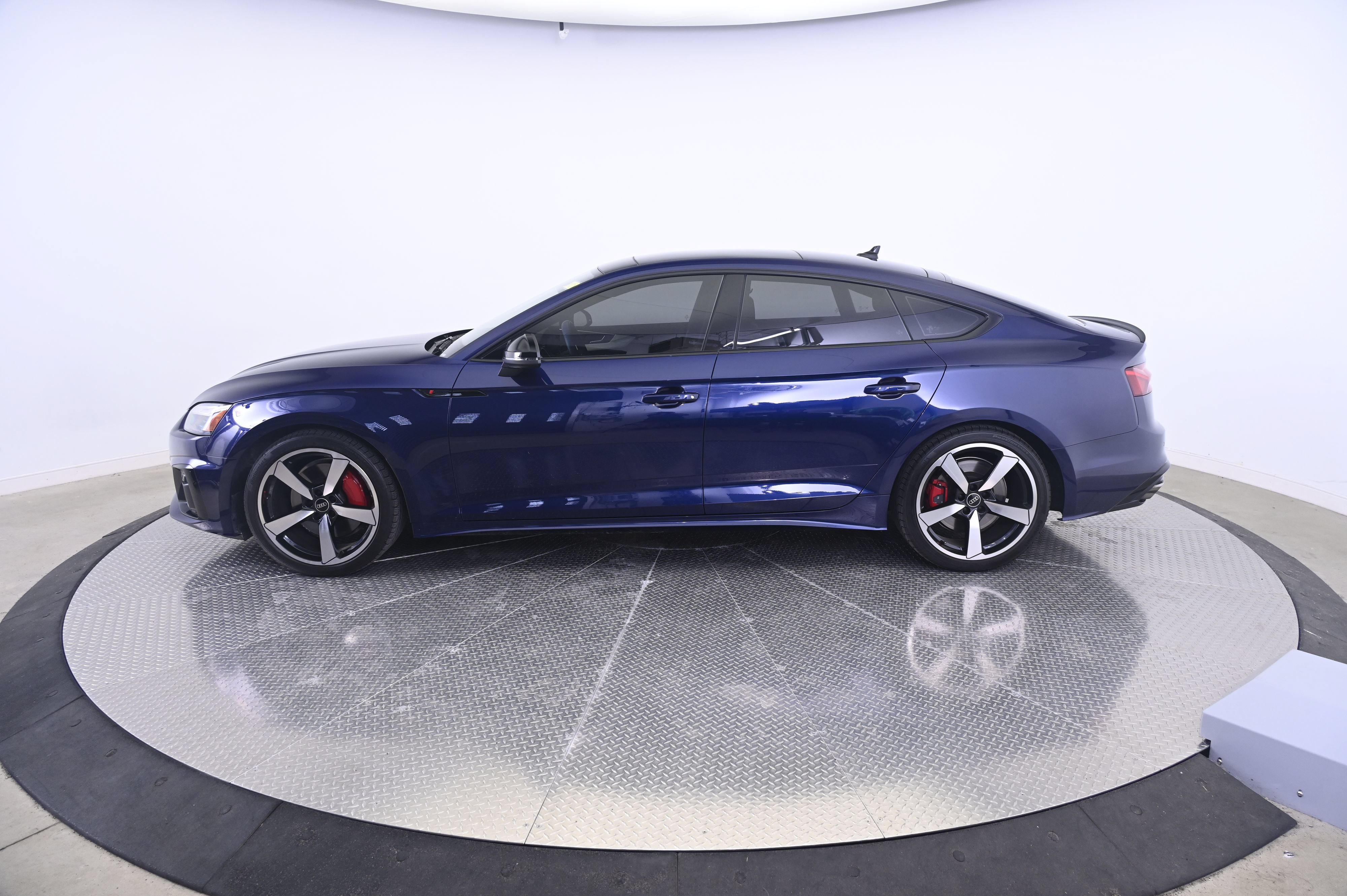 Used 2024 Audi A5 2.0T Premium Plus AWD/4WD image 2