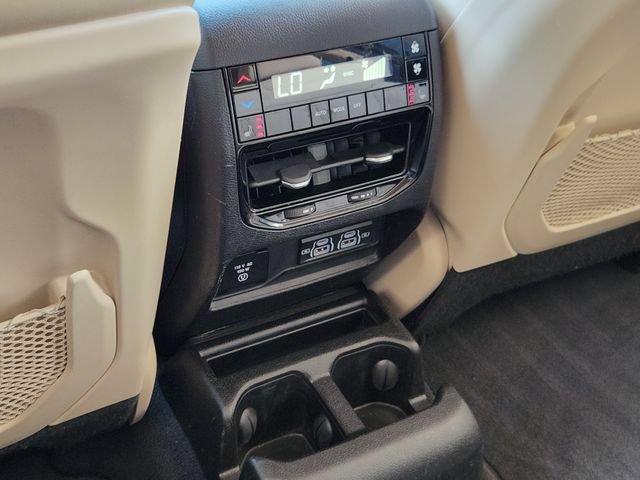 Certified 2021 Jeep Grand Cherokee L Limited AWD/4WD image 30
