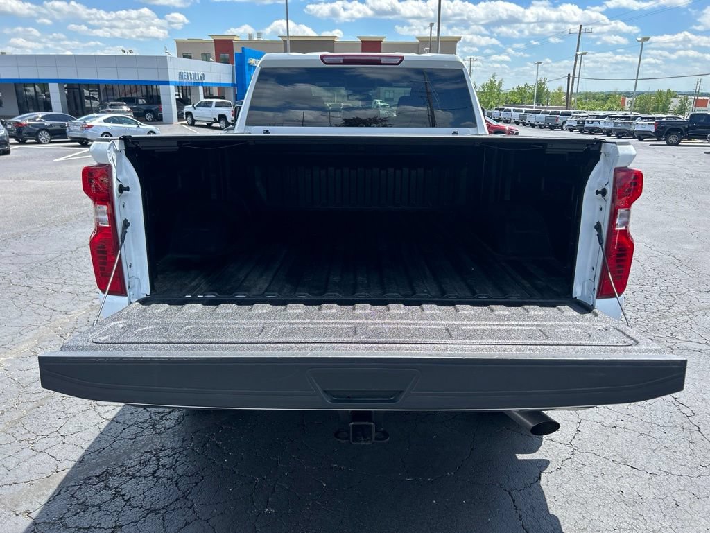 Used 2025 Chevrolet Silverado 2500 Custom w/ Custom Value Package AWD/4WD image 39