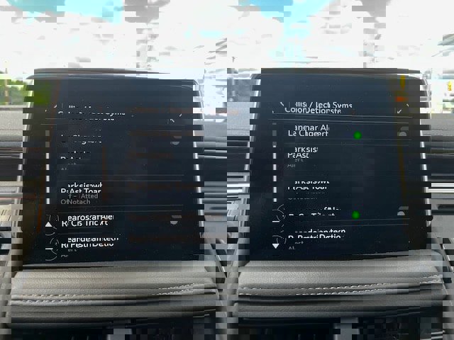 Used 2021 Chevrolet Tahoe LT w/ LT Signature Package image 17