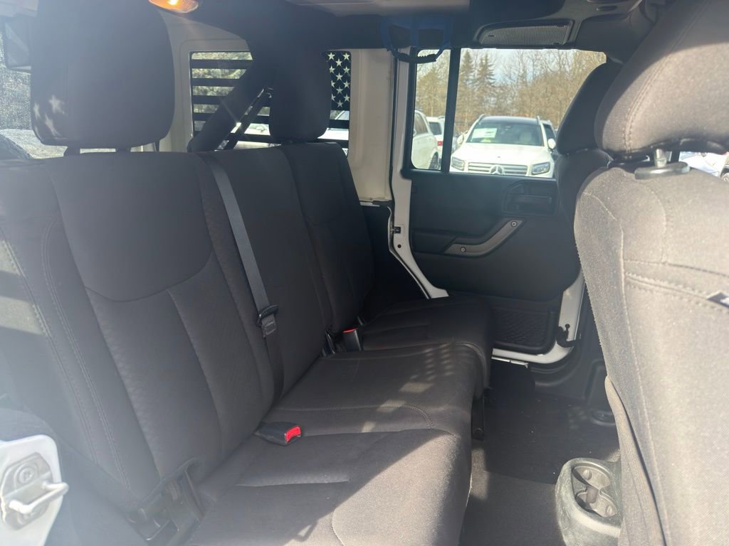 Used 2018 Jeep Wrangler Unlimited Sport S image 29