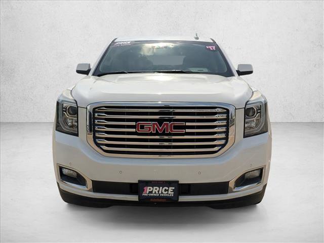 Used 2017 GMC Yukon SLT w/ Premium Edition image 2