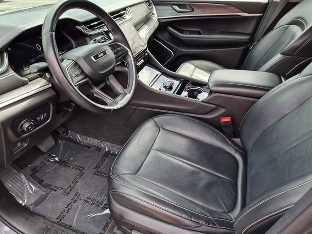 Used 2021 Jeep Grand Cherokee L Limited AWD/4WD image 12