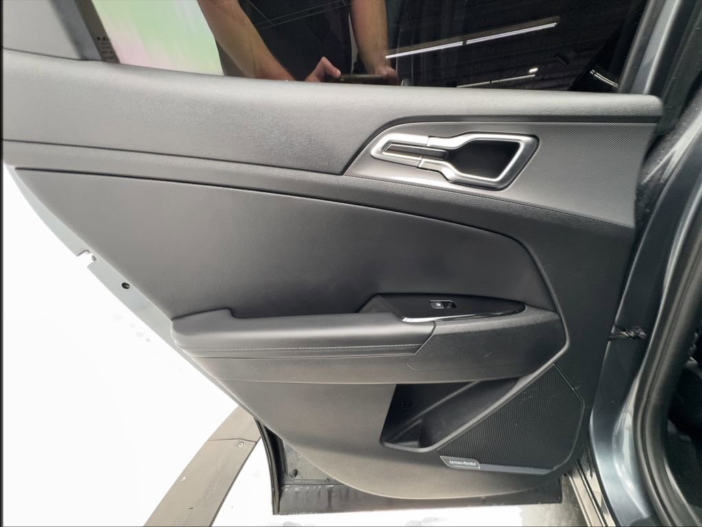 Used 2023 Kia Sportage SX FWD image 25