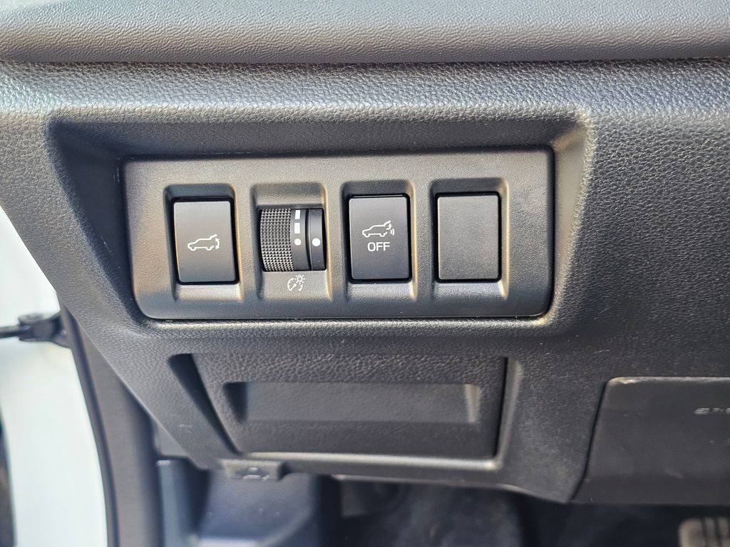Used 2023 Subaru Outback Limited XT AWD/4WD image 25