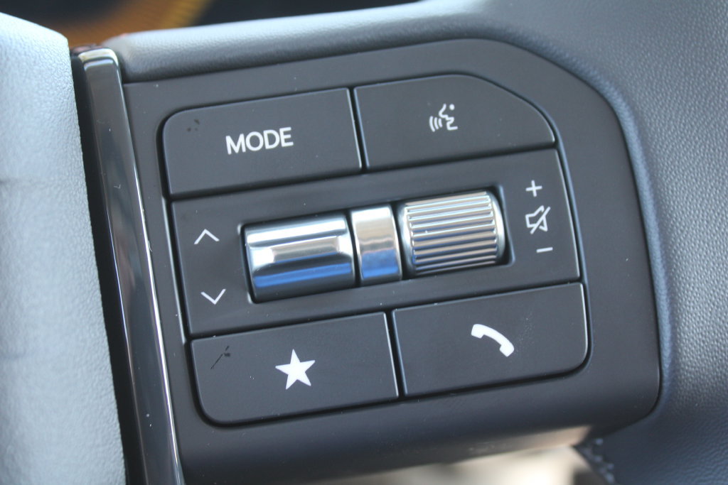 New 2027 Kia Seltos LX FWD image 29