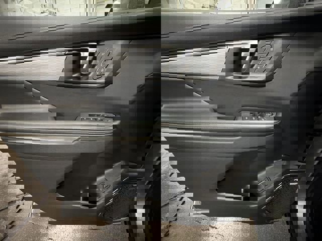 New 2026 Buick Enclave Preferred w/ Super Cruise Package image 39