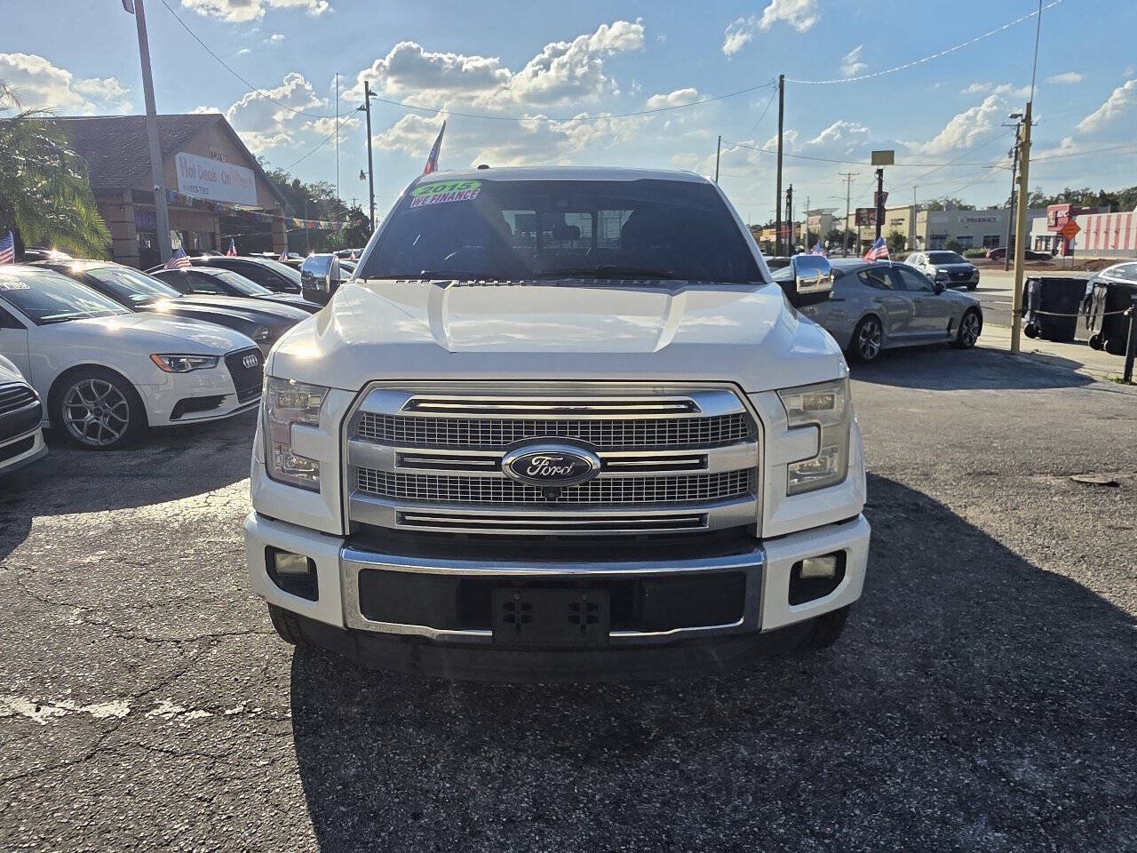 Used 2015 Ford F150 Platinum w/ Equipment Group 701A Luxury RWD image 19