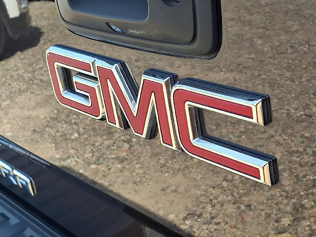 Used 2015 GMC Sierra 1500 Denali AWD/4WD image 29