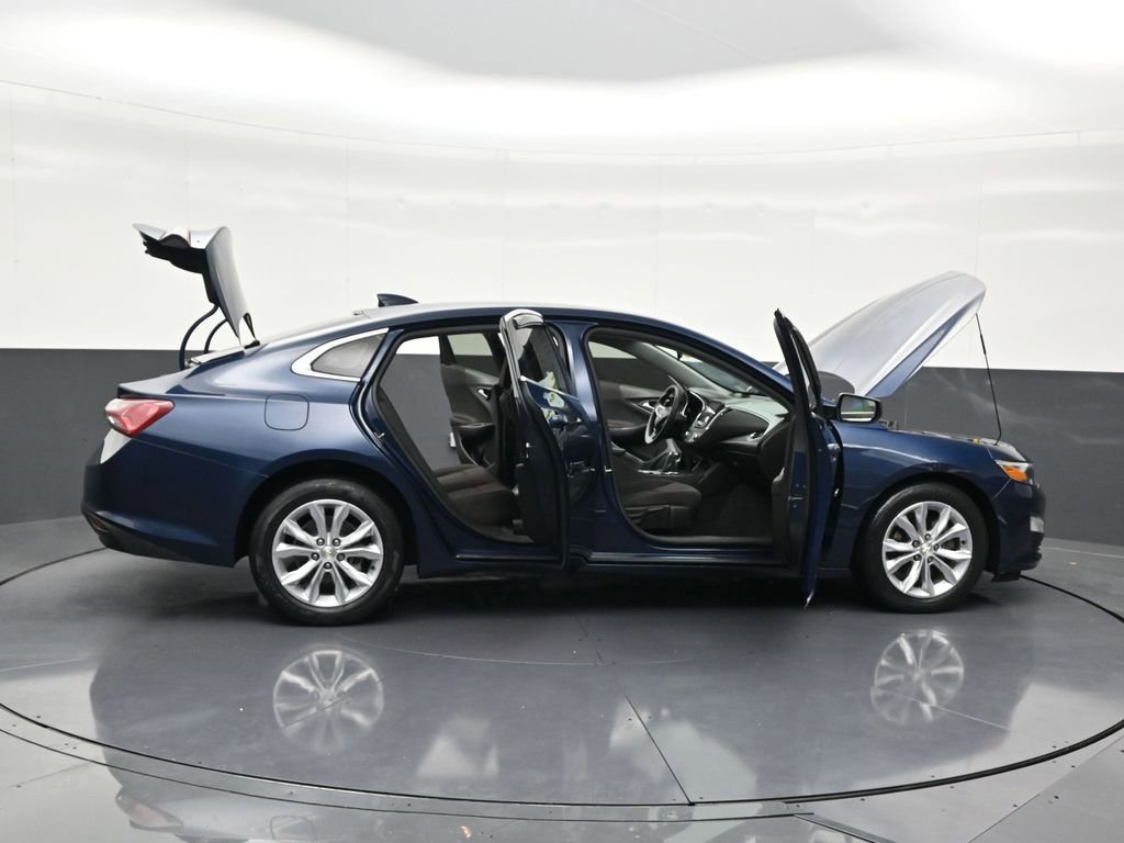 Used 2019 Chevrolet Malibu LT image 32