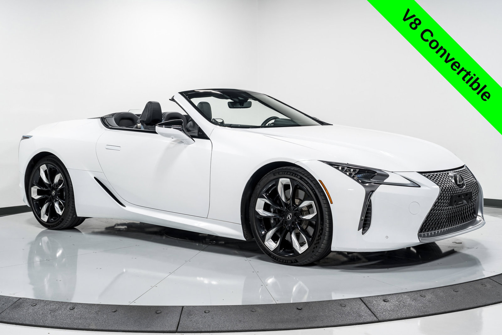 Used 2024 Lexus LC 500 Convertible w/ Touring Package RWD image 34