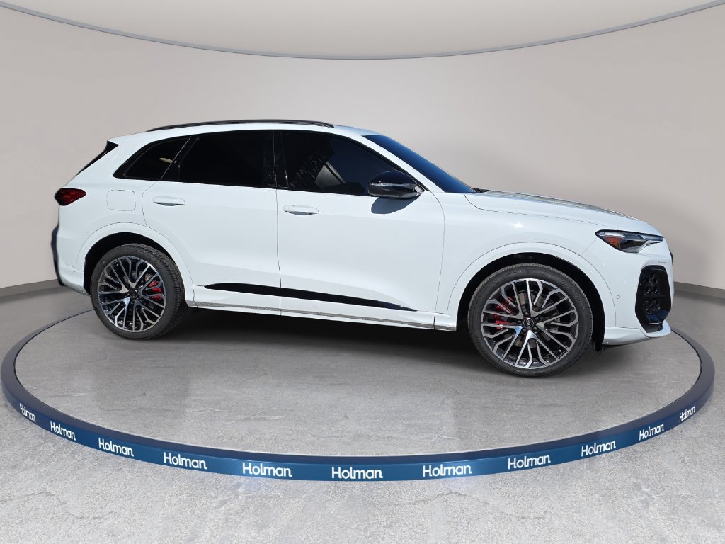 Certified 2026 Audi SQ5 Premium Plus w/ Premium Plus Package AWD/4WD image 4