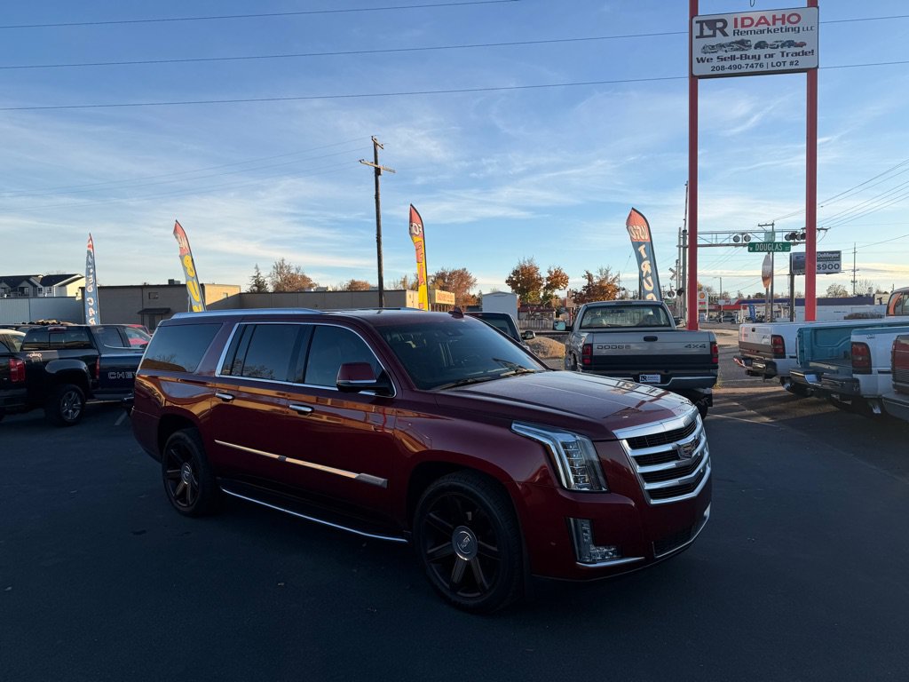 Used 2017 Cadillac Escalade ESV Luxury