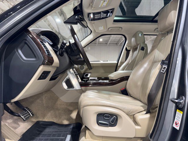 Used 2015 Land Rover Range Rover Supercharged image 9