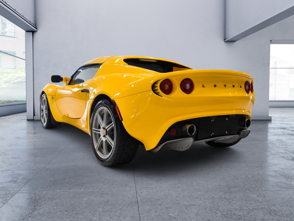 Used 2005 Lotus Elise RWD image 3