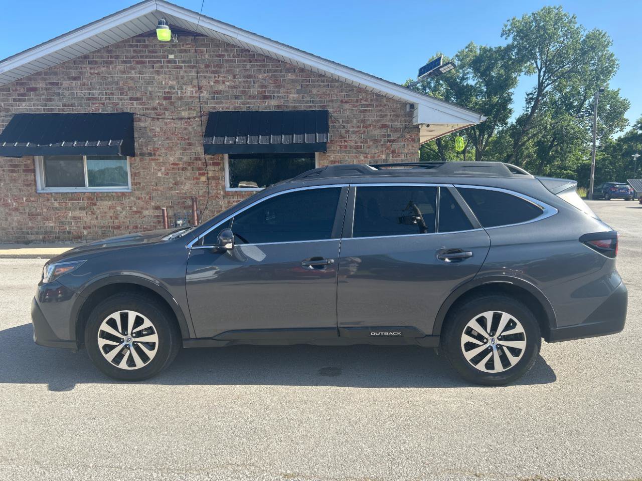 Used 2021 Subaru Outback Premium AWD/4WD image 10