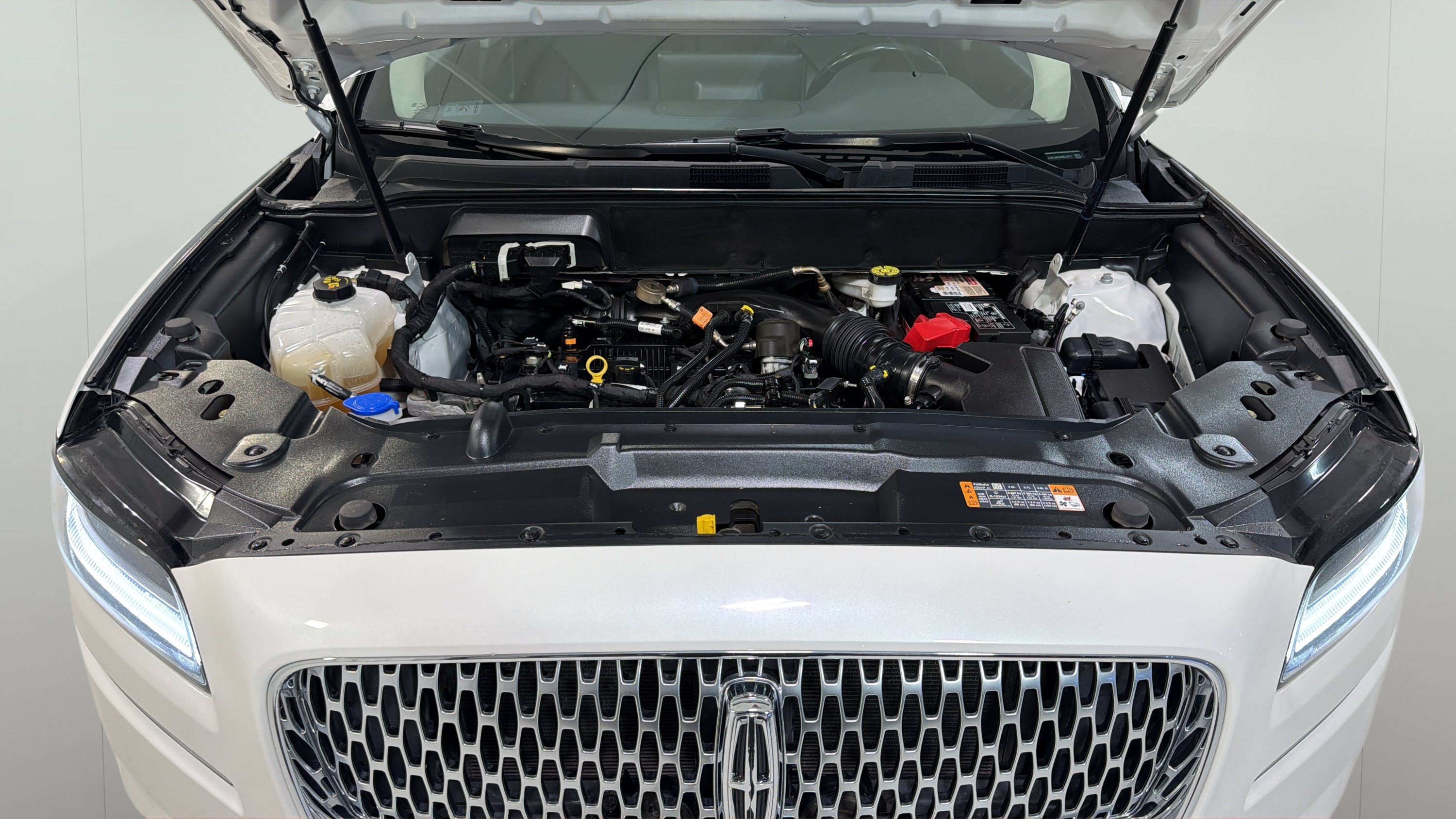 Certified 2022 Lincoln Nautilus Reserve FWD image 19