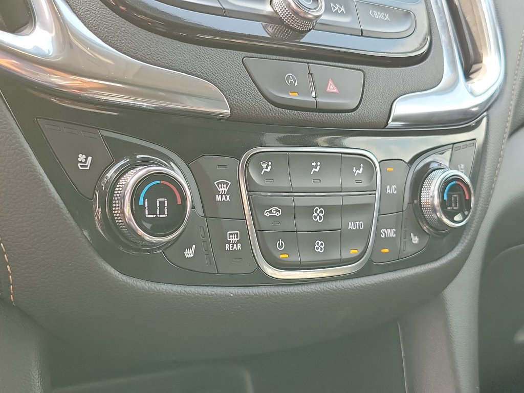 Used 2024 Chevrolet Equinox Premier AWD/4WD image 28