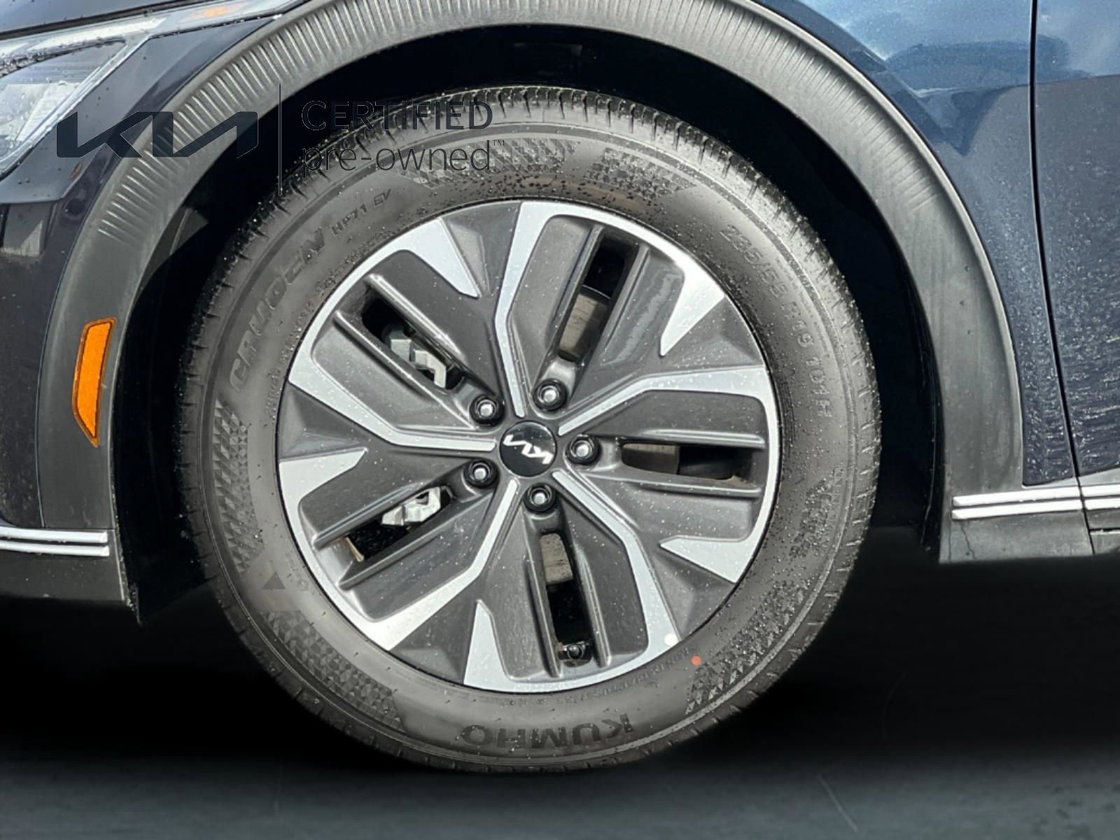 Certified 2024 Kia EV6 Light image 27