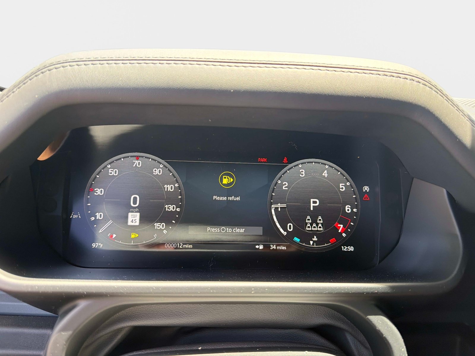 New 2026 Land Rover Defender 130 X-Dynamic SE AWD/4WD image 26