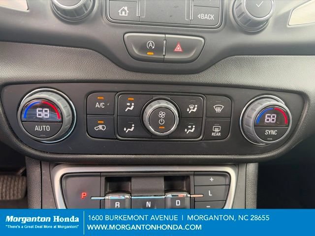 Used 2024 GMC Terrain SLT AWD/4WD image 19