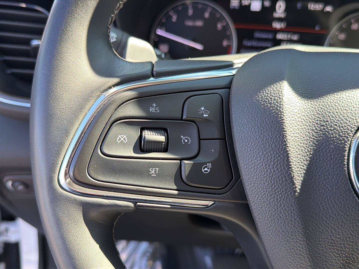 Used 2023 Buick Envision Essence w/ Technology Package I AWD/4WD image 21