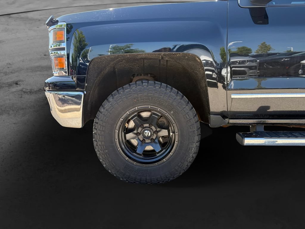 Used 2014 Chevrolet Silverado 1500 LTZ Z71 w/ LTZ Plus Package AWD/4WD image 12