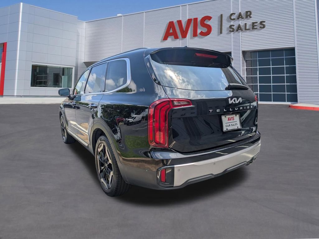 Used 2025 Kia Telluride S AWD/4WD image 9