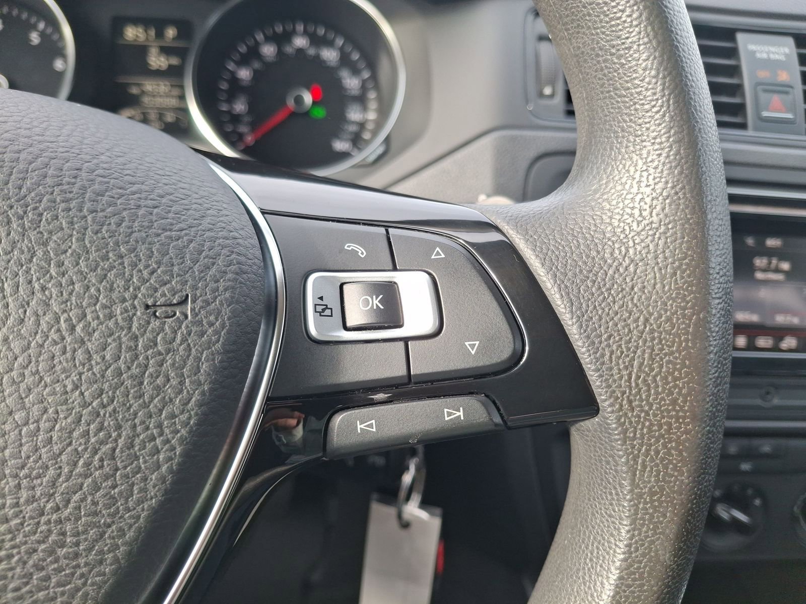 Used 2016 Volkswagen Jetta S image 14