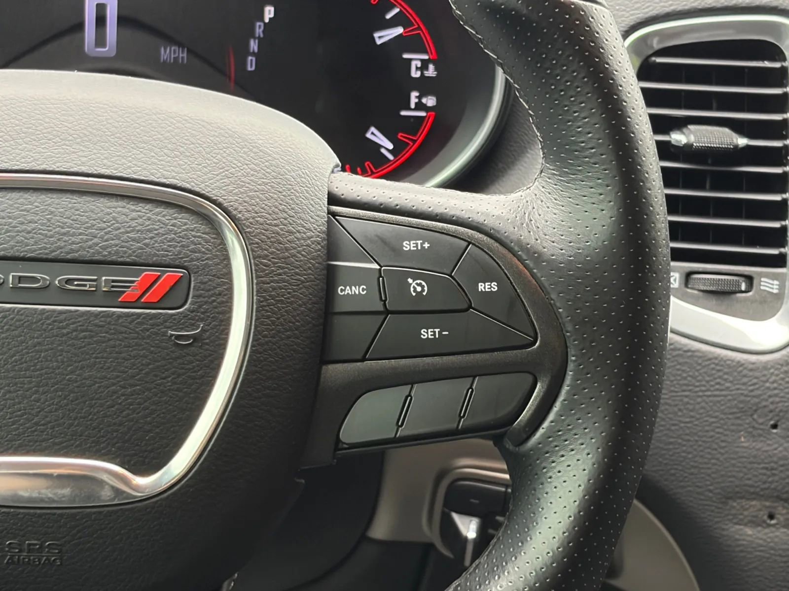 Used 2019 Dodge Durango SXT AWD/4WD image 29