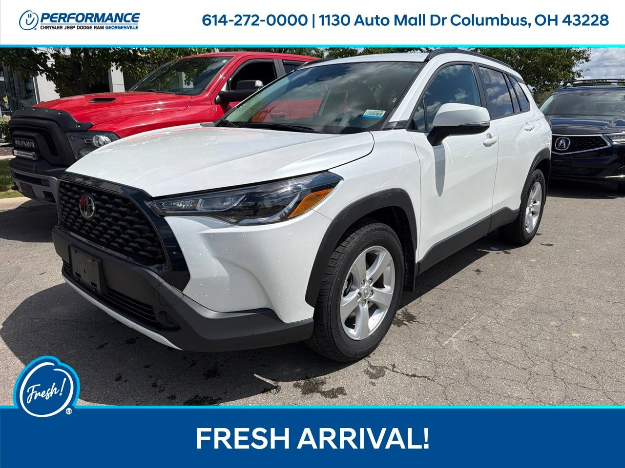Used 2024 Toyota Corolla Cross LE FWD image 4