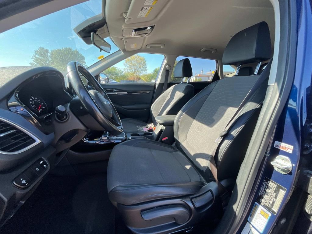 Used 2023 Kia Seltos Nightfall Edition image 9