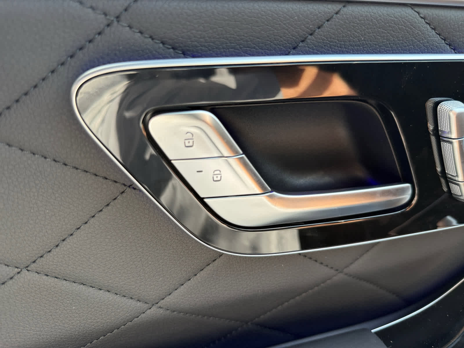 Used 2026 Mercedes-Benz S 580 4MATIC Sedan image 25