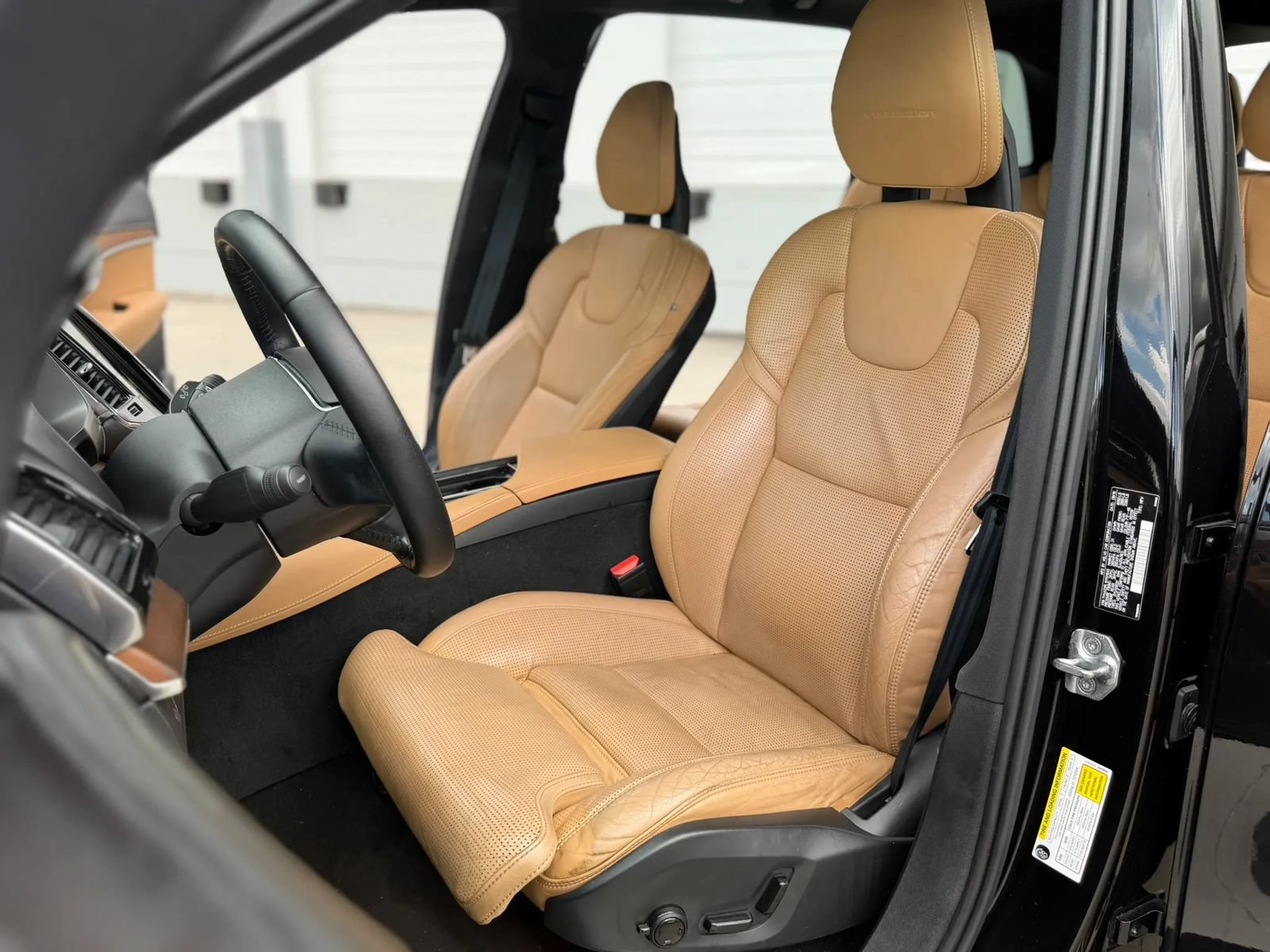 Used 2017 Volvo XC90 T6 Inscription w/ Vision Package AWD/4WD image 19