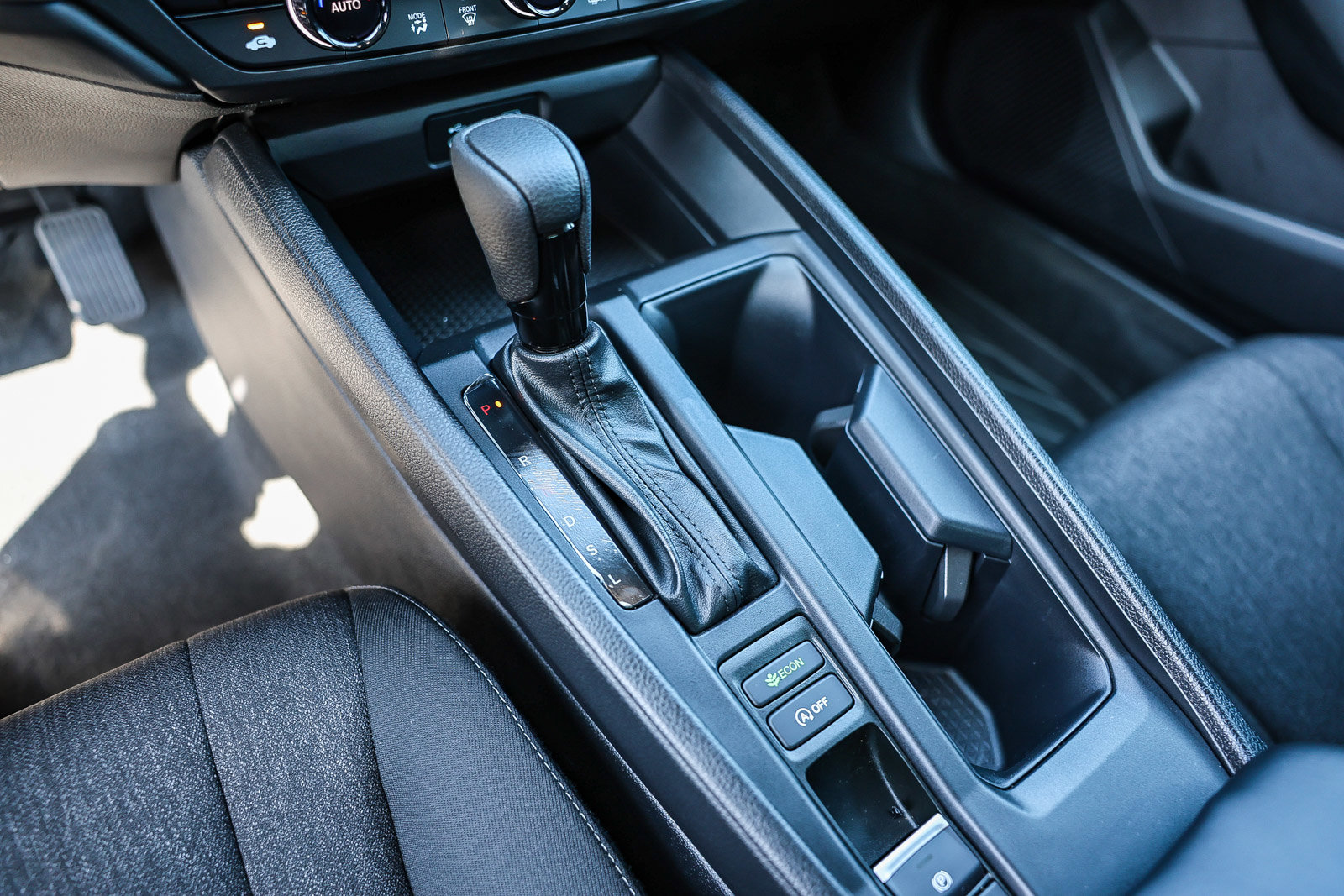 Certified 2025 Honda Accord SE image 14