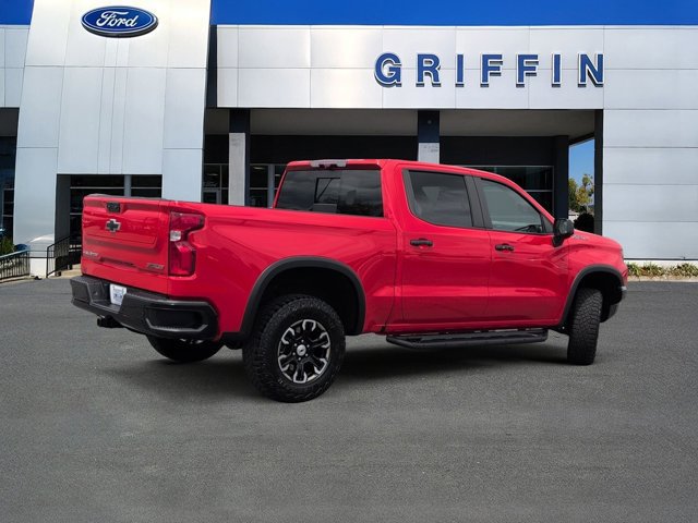 Used 2024 Chevrolet Silverado 1500 ZR2 w/ Technology Package AWD/4WD image 4