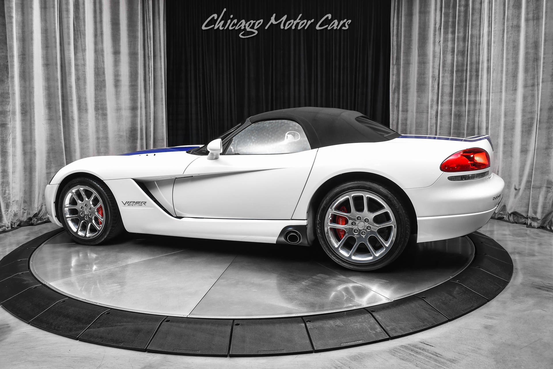 Used 2005 Dodge Viper SRT-10 image 30