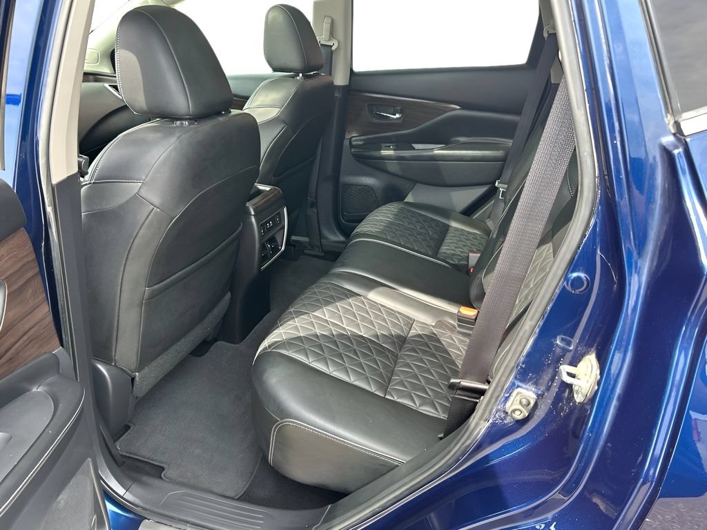 Used 2019 Nissan Murano Platinum AWD/4WD image 16