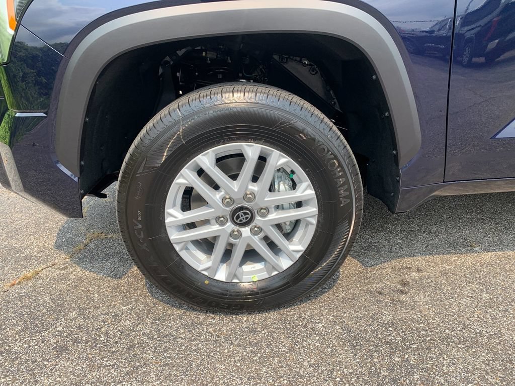New 2026 Toyota Tundra SR5 AWD/4WD image 31