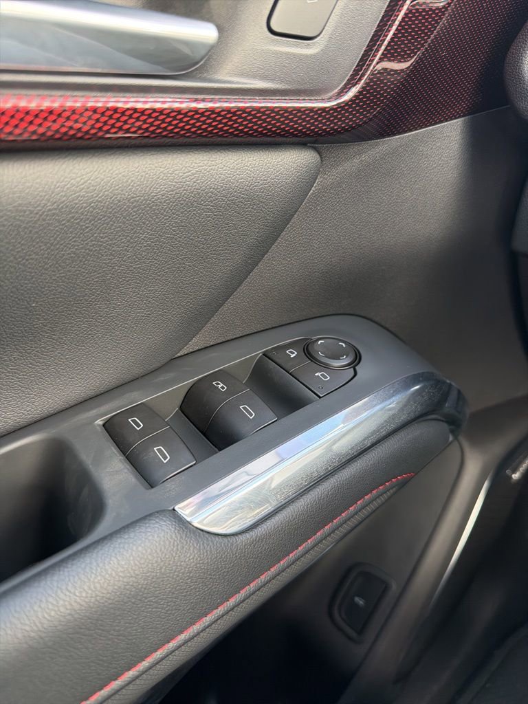 New 2026 Chevrolet Traverse Z71 w/ Enhanced Driving Package image 6