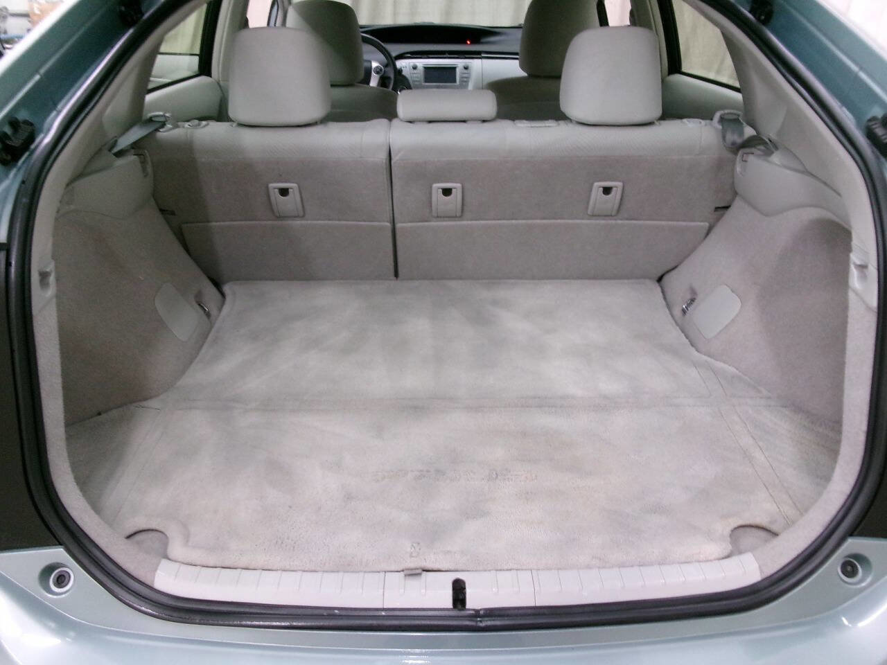 Used 2013 Toyota Prius Two image 23