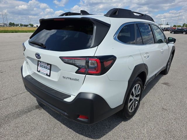 Used 2023 Subaru Outback Premium AWD/4WD image 13