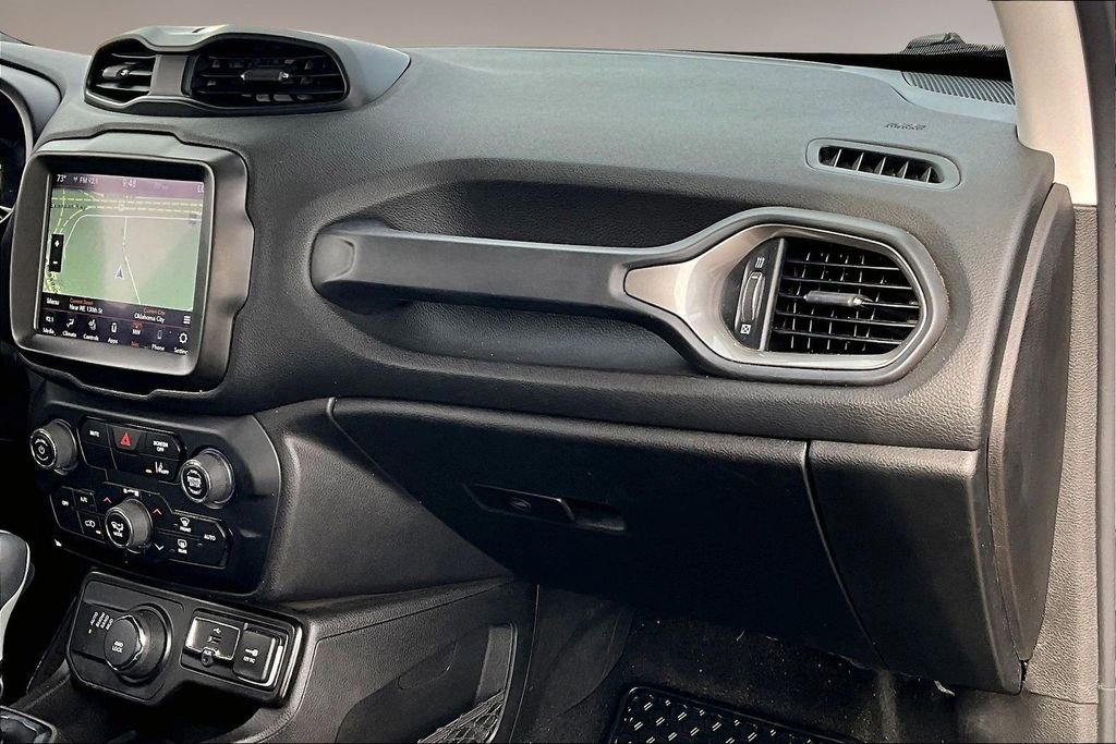Used 2022 Jeep Renegade Limited image 16