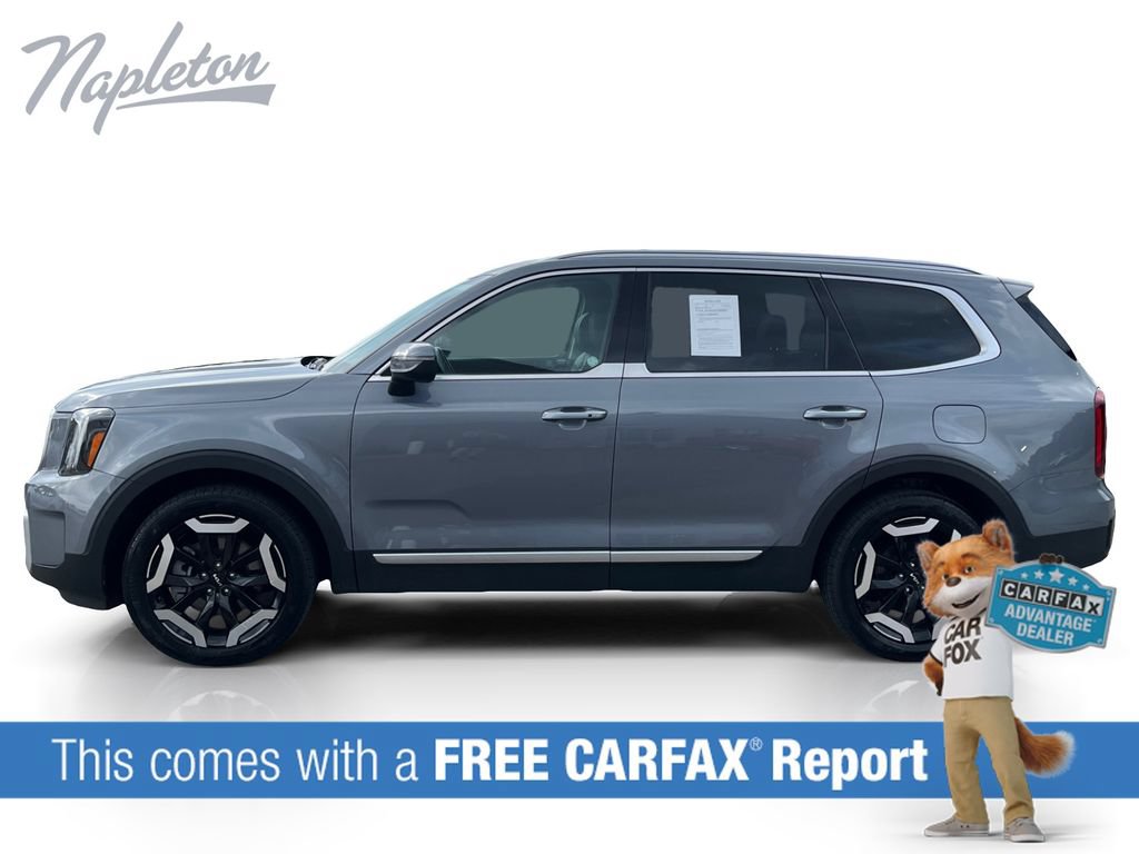 Used 2025 Kia Telluride S FWD image 2
