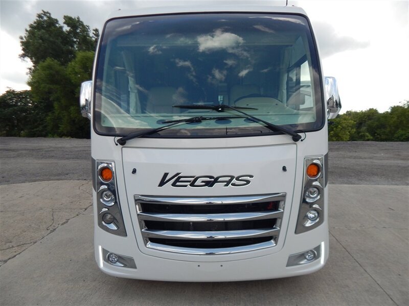 Used 2022 Ford E-350 and Econoline 350 Super Duty w/ A/C Prep Package RWD image 4