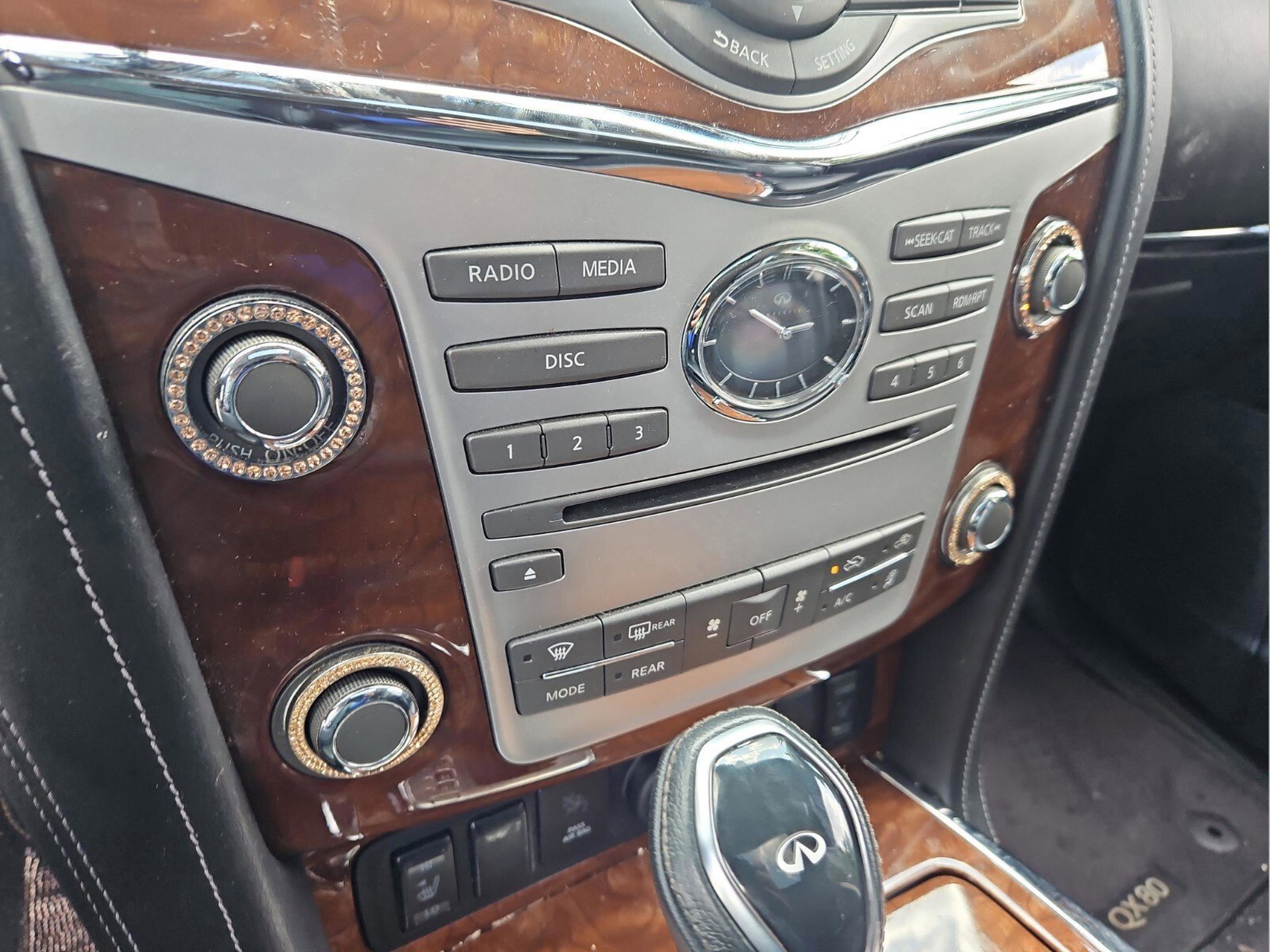 Used 2019 INFINITI QX80 Luxe image 11
