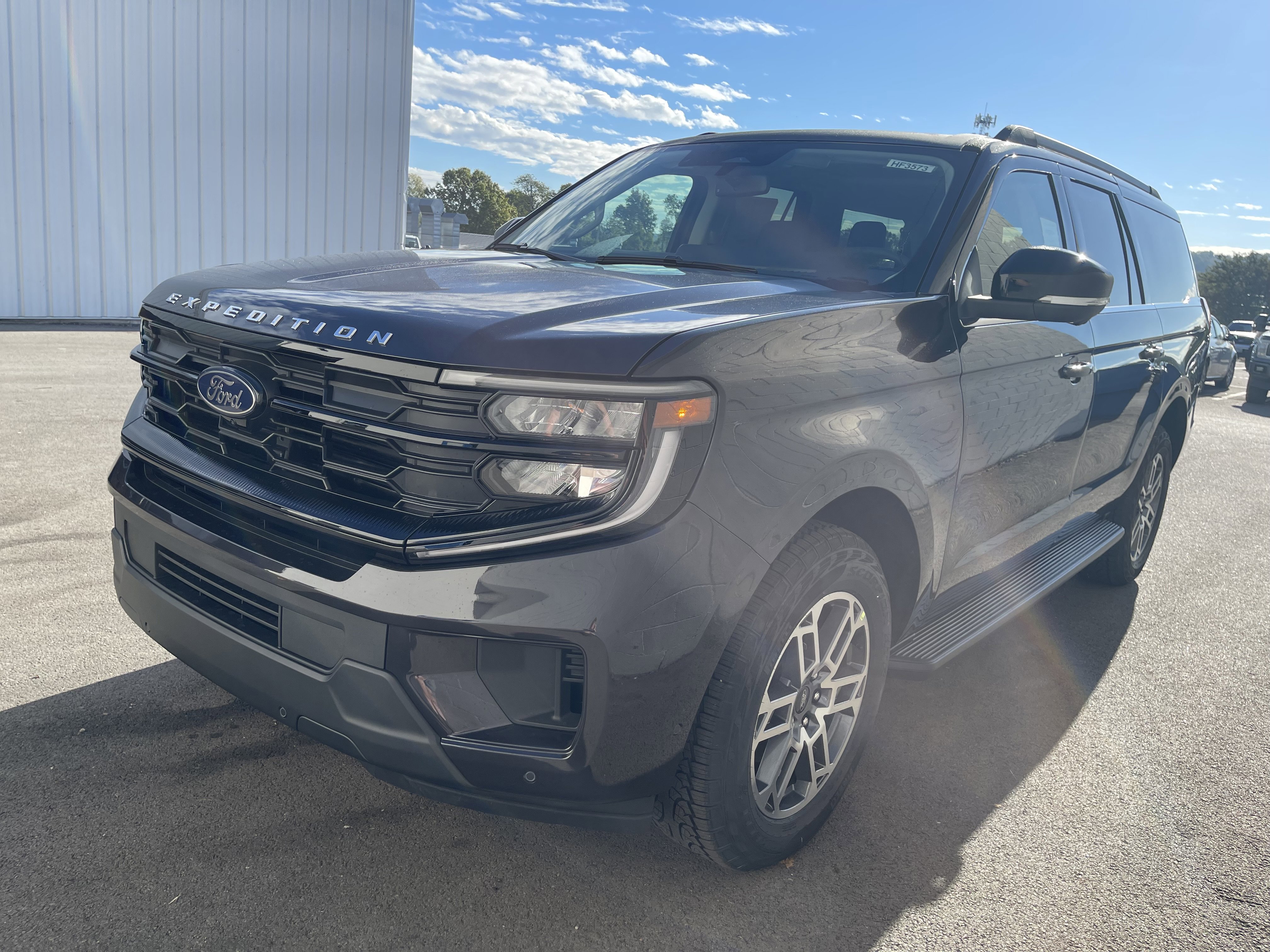 New 2025 Ford Expedition Max Active image 4
