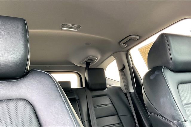 Used 2022 Honda CR-V Touring image 24